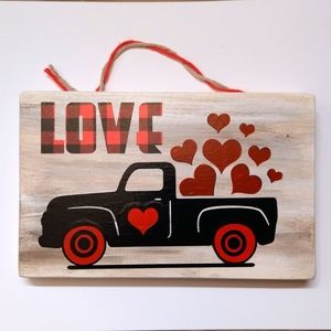 Valentine's Gift 41/2" x 7" x 3/4" Pine